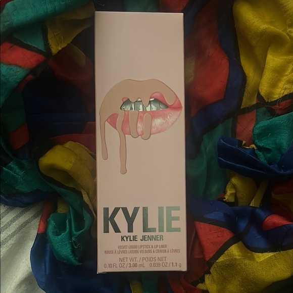 Cream Matte Lipstick in Warm Dusty Rose - Picture 3 of 5